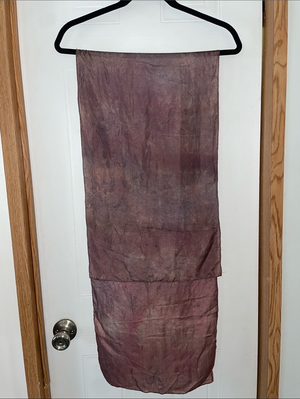 Custom guide, silk scarf